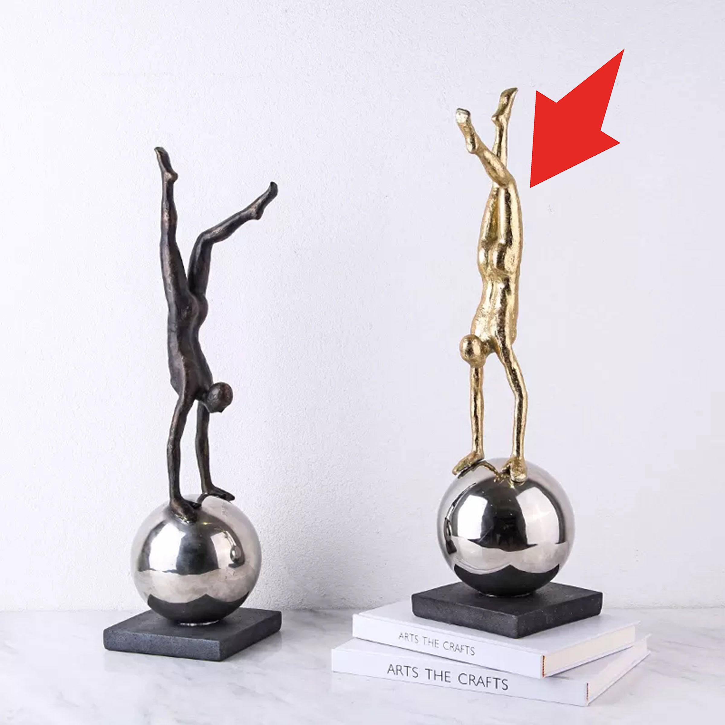 Inverted Man-Gold Fc-Sz2119B -  Home Decor Figurines | الرجل الذهب المقلوب - ebarza Furniture UAE | Shop Modern Furniture in Abu Dhabi & Dubai - مفروشات ايبازرا في الامارات | تسوق اثاث عصري وديكورات مميزة في دبي وابوظبي