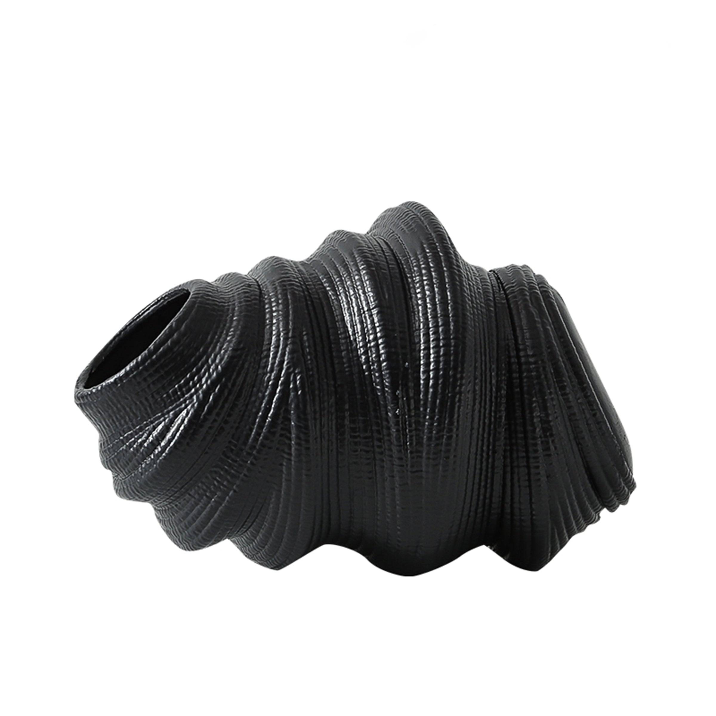 Irregular Vase Black Fc-Sz2170A -  Vases | مزهرية غير منتظمة سوداء - ebarza Furniture UAE | Shop Modern Furniture in Abu Dhabi & Dubai - مفروشات ايبازرا في الامارات | تسوق اثاث عصري وديكورات مميزة في دبي وابوظبي