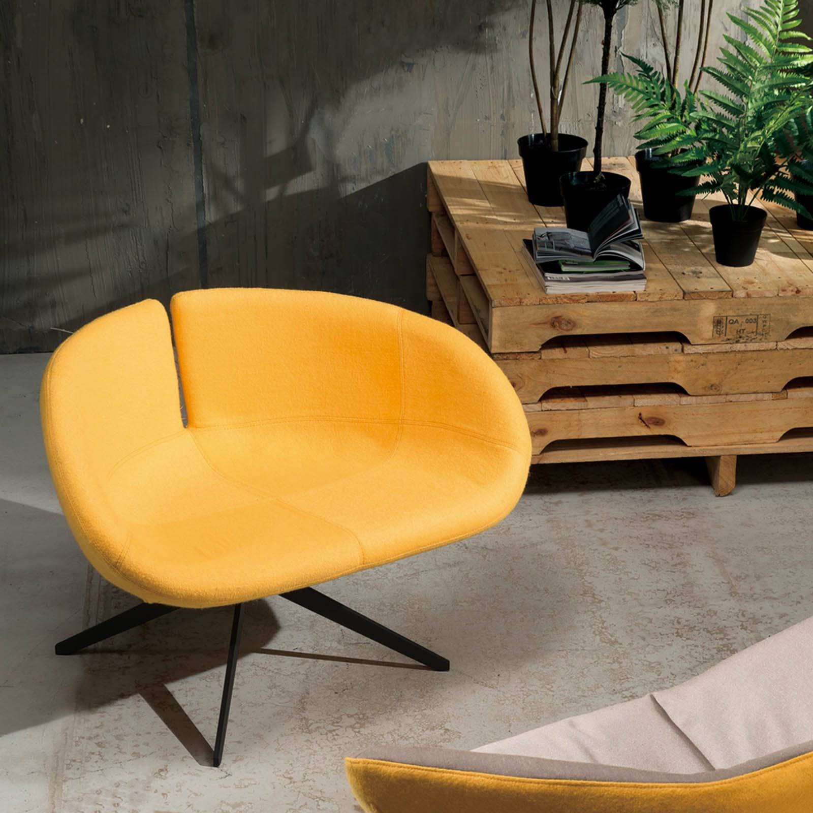 Lille Lounge Chair Lc012-Y -  Lounge Chairs - ebarza Furniture UAE | Shop Modern Furniture in Abu Dhabi & Dubai - مفروشات ايبازرا في الامارات | تسوق اثاث عصري وديكورات مميزة في دبي وابوظبي