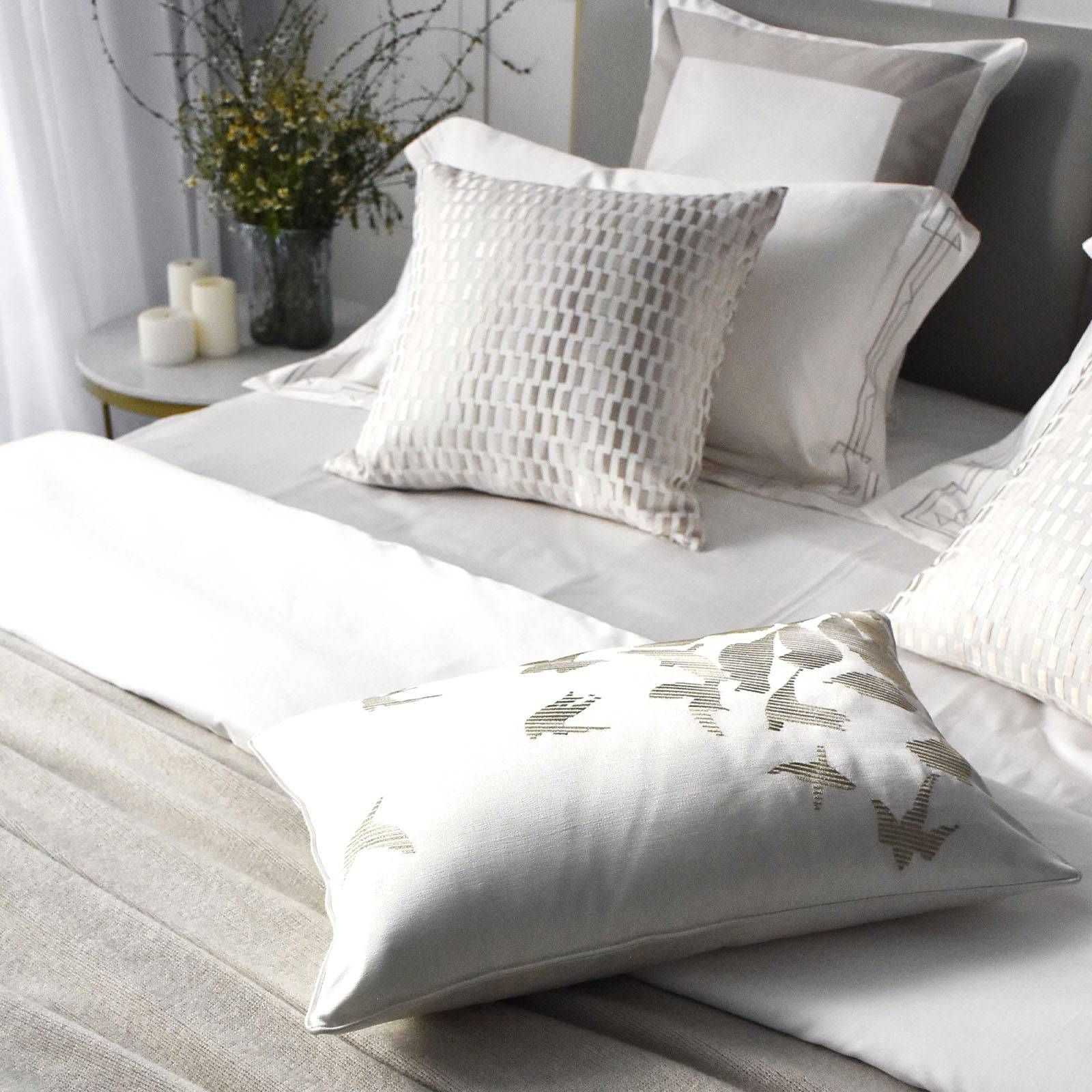 Loiret Full Bedding Set Ebb-001 -  Bedding - ebarza Furniture UAE | Shop Modern Furniture in Abu Dhabi & Dubai - مفروشات ايبازرا في الامارات | تسوق اثاث عصري وديكورات مميزة في دبي وابوظبي