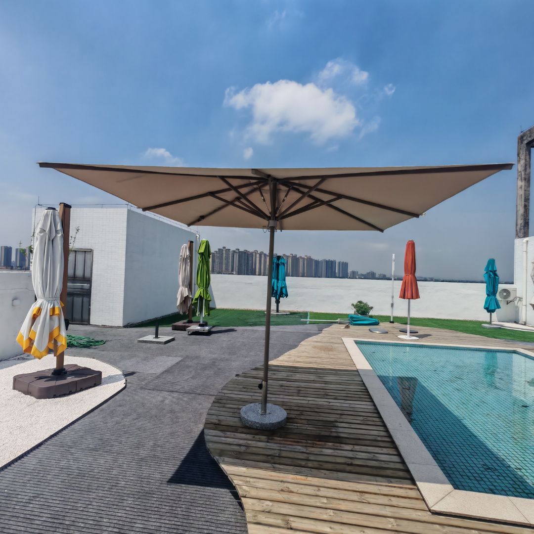 Luxury Hydraulic Center Pole Umbrella MS-1602-2A-LED -  Outdoor Umbrellas - ebarza Furniture UAE | Shop Modern Furniture in Abu Dhabi & Dubai - مفروشات ايبازرا في الامارات | تسوق اثاث عصري وديكورات مميزة في دبي وابوظبي