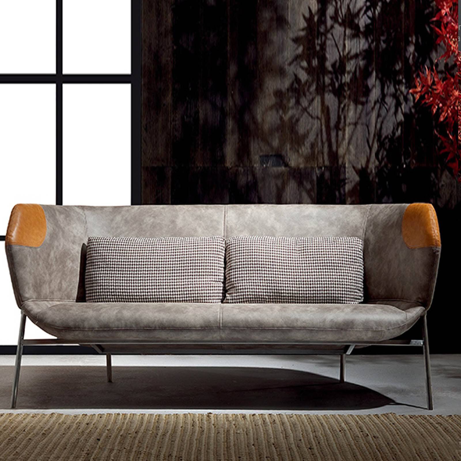 Max Classic Sofa Sf025 -  Sofas - ebarza Furniture UAE | Shop Modern Furniture in Abu Dhabi & Dubai - مفروشات ايبازرا في الامارات | تسوق اثاث عصري وديكورات مميزة في دبي وابوظبي