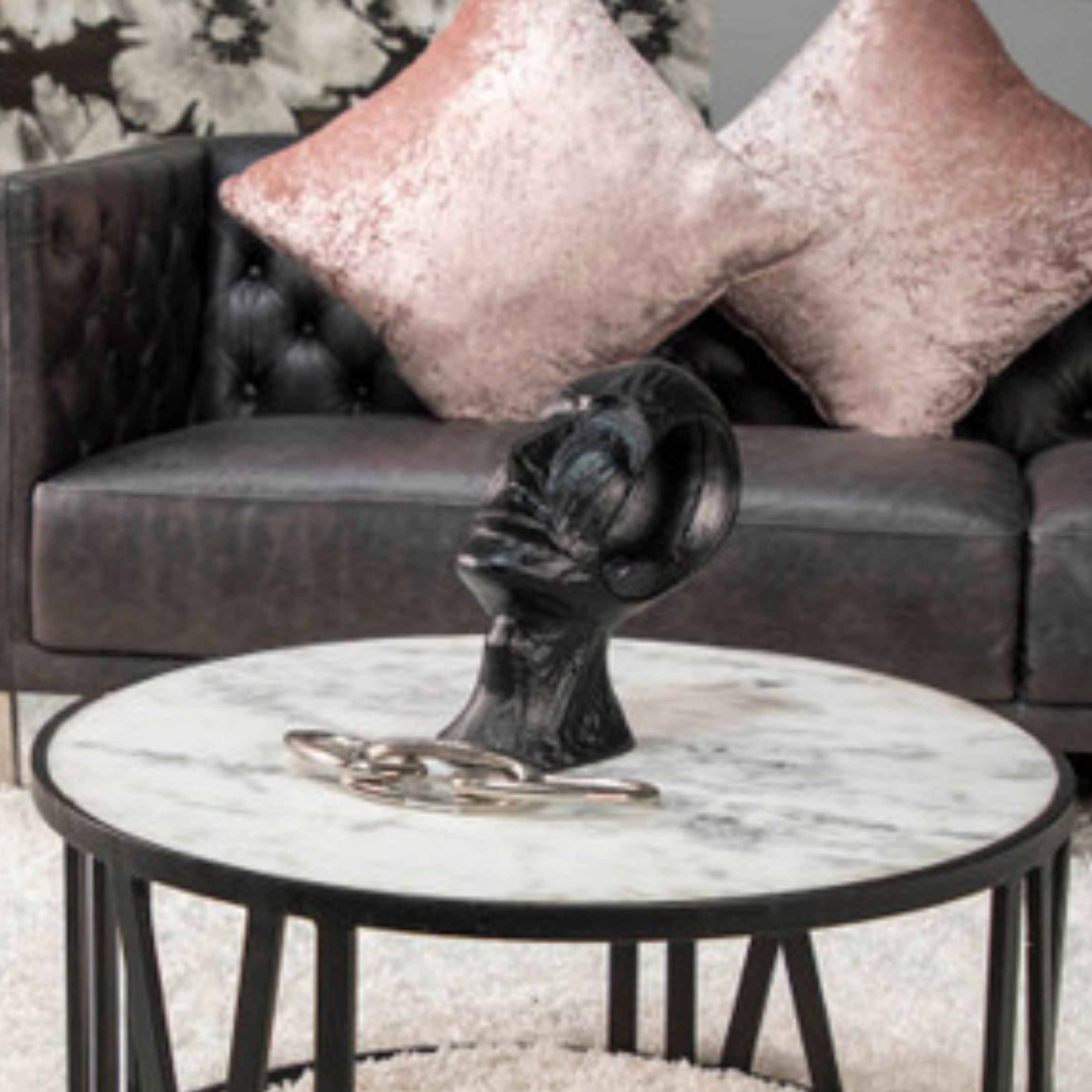 Metal Face Décor - Black  15657-01 -  Home Decor Figurines | ديكور وجه معدني - أسود - ebarza Furniture UAE | Shop Modern Furniture in Abu Dhabi & Dubai - مفروشات ايبازرا في الامارات | تسوق اثاث عصري وديكورات مميزة في دبي وابوظبي