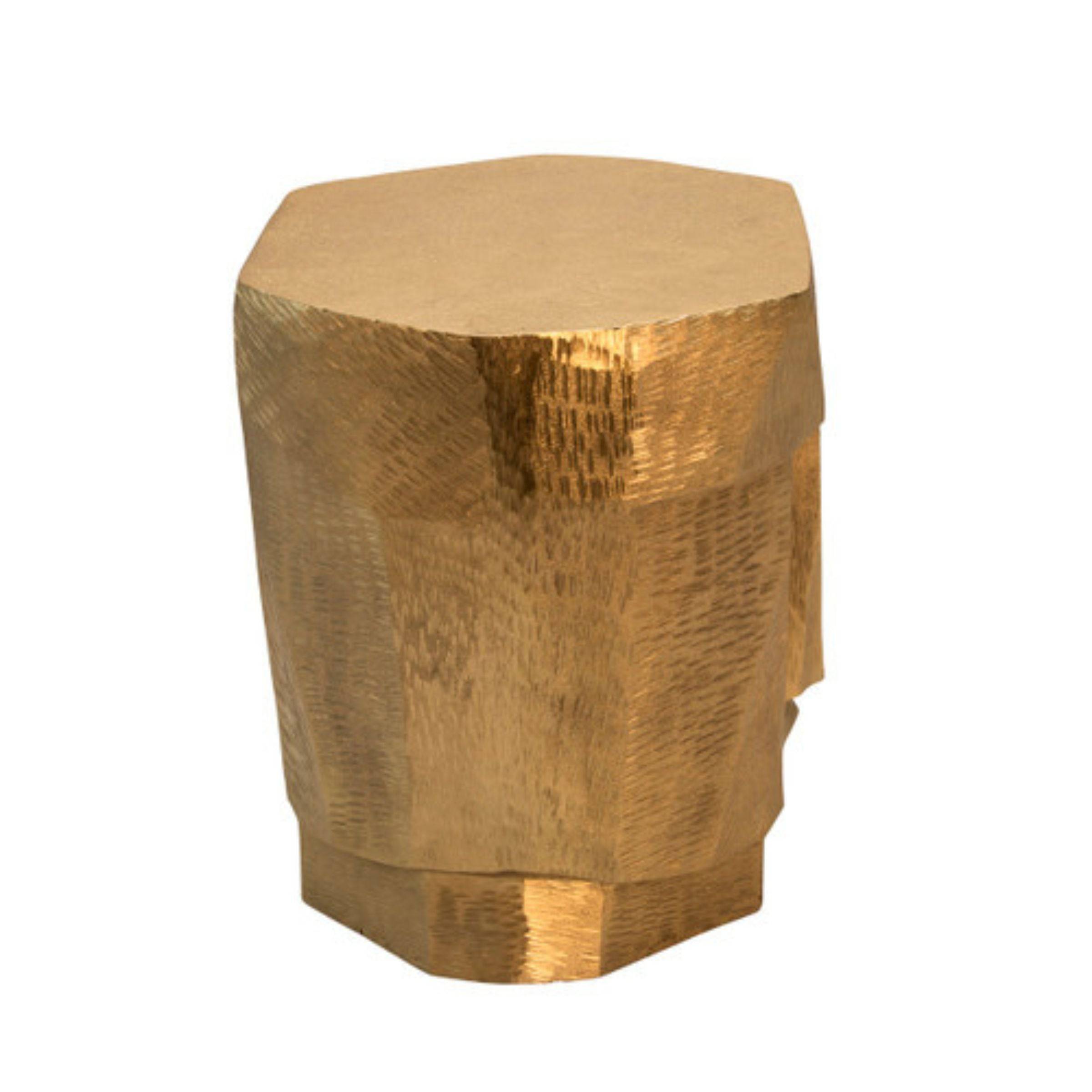 Metal Face Stool, Gold 15556-02 -  Poufs | كرسي معدني للوجه ، ذهبي - ebarza Furniture UAE | Shop Modern Furniture in Abu Dhabi & Dubai - مفروشات ايبازرا في الامارات | تسوق اثاث عصري وديكورات مميزة في دبي وابوظبي