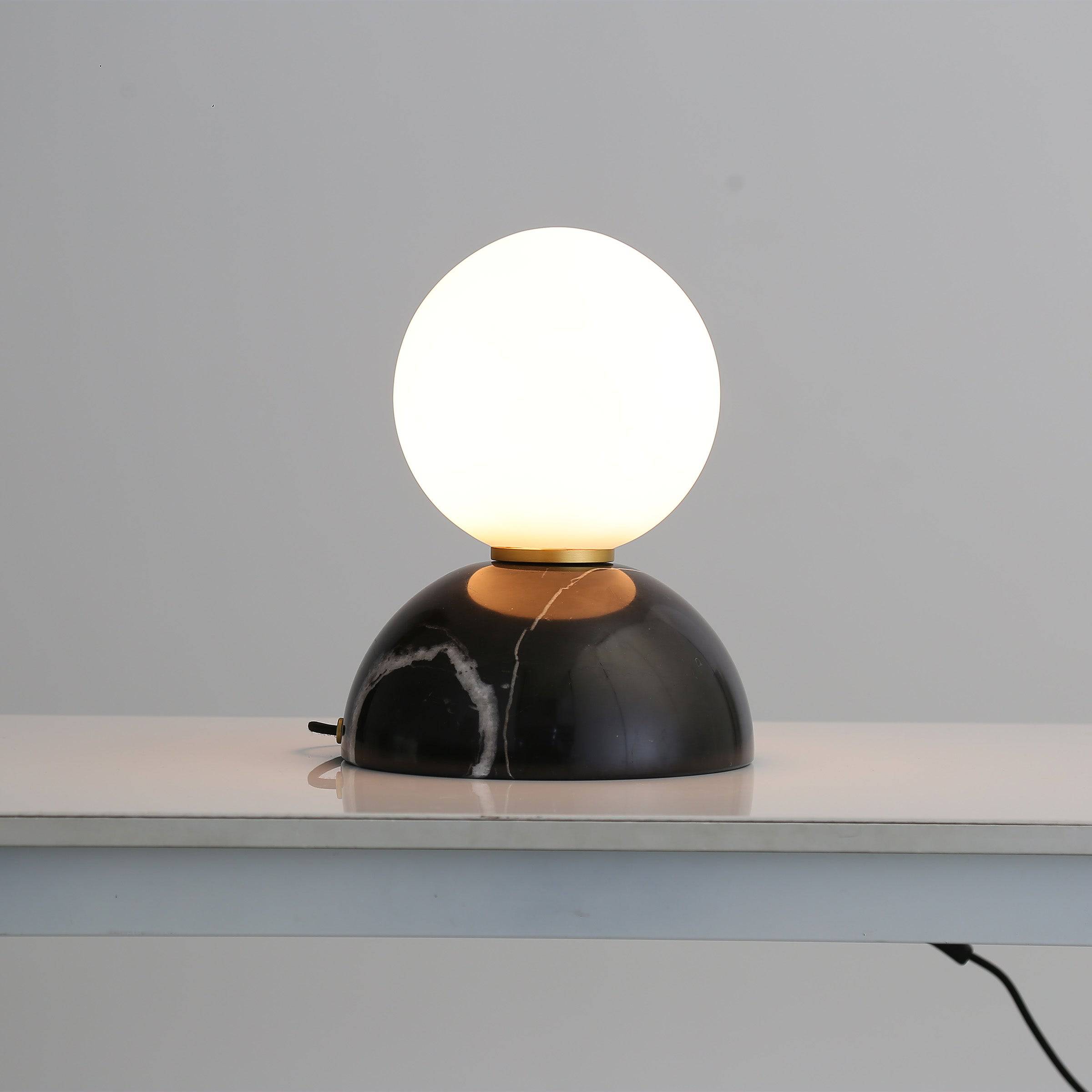 Opal Glass Shade With Black Marble Base Table Lamp 8709T-Bk -  Desk\table Lamps | مصباح طاولة من الرخام بغطاء زجاجي أوبال بقاعدة من الرخام الأسود - ebarza Furniture UAE | Shop Modern Furniture in Abu Dhabi & Dubai - مفروشات ايبازرا في الامارات | تسوق اثاث عصري وديكورات مميزة في دبي وابوظبي