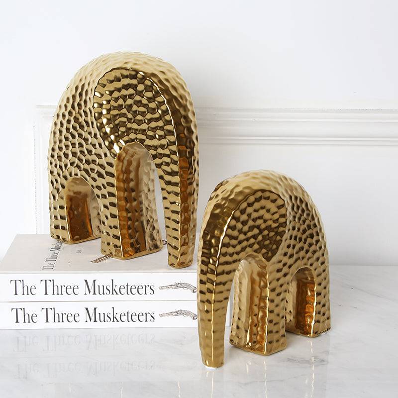 Polka Dot  Ceramic Elephant B Fa-D1928B -  Home Decor Figurines - ebarza Furniture UAE | Shop Modern Furniture in Abu Dhabi & Dubai - مفروشات ايبازرا في الامارات | تسوق اثاث عصري وديكورات مميزة في دبي وابوظبي