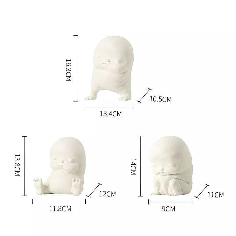 Seated Elf White- A Fc-Sz22009A -  Home Decor Figurines | يجلس العفريت الأبيض - أ - ebarza Furniture UAE | Shop Modern Furniture in Abu Dhabi & Dubai - مفروشات ايبازرا في الامارات | تسوق اثاث عصري وديكورات مميزة في دبي وابوظبي