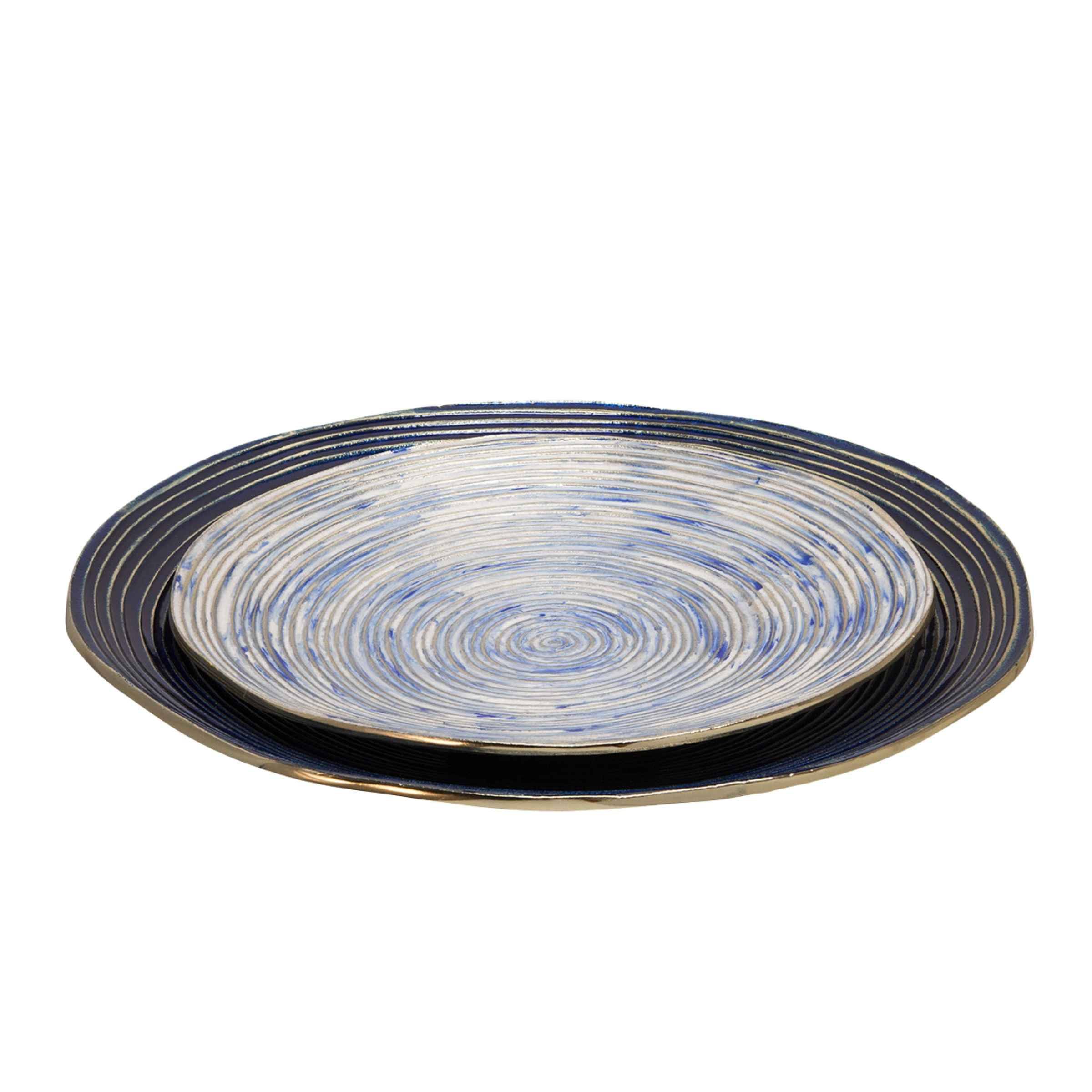 Set Of 2 Decorative Metal Swirl Tray - Blue/Multi 15559 -  Trays | مجموعة مكونة من 2 صينية دوامة معدنية للزينة - أزرق / متعدد - ebarza Furniture UAE | Shop Modern Furniture in Abu Dhabi & Dubai - مفروشات ايبازرا في الامارات | تسوق اثاث عصري وديكورات مميزة في دبي وابوظبي