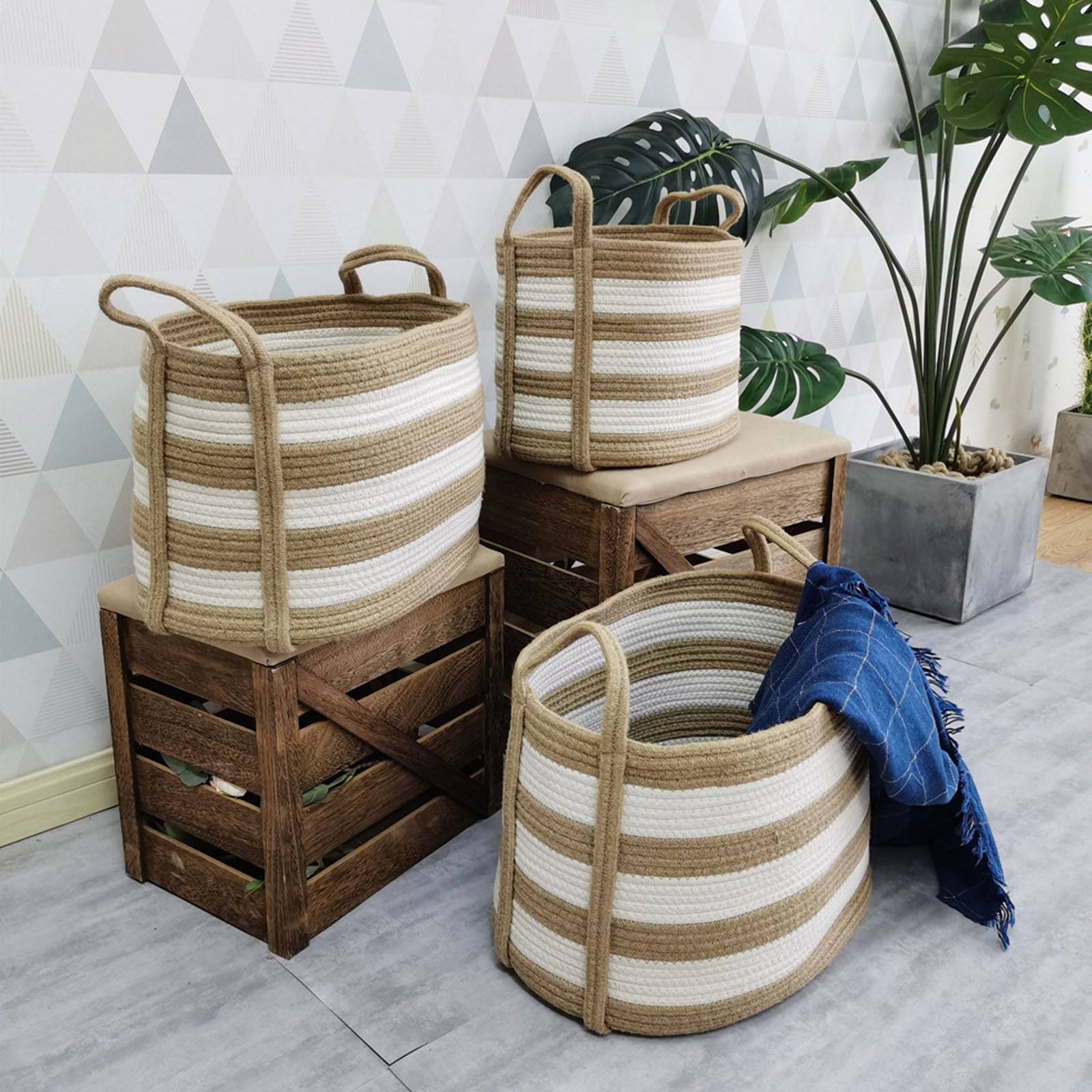 Set Of 3 Baskets 190410-010 -  Baskets - ebarza Furniture UAE | Shop Modern Furniture in Abu Dhabi & Dubai - مفروشات ايبازرا في الامارات | تسوق اثاث عصري وديكورات مميزة في دبي وابوظبي