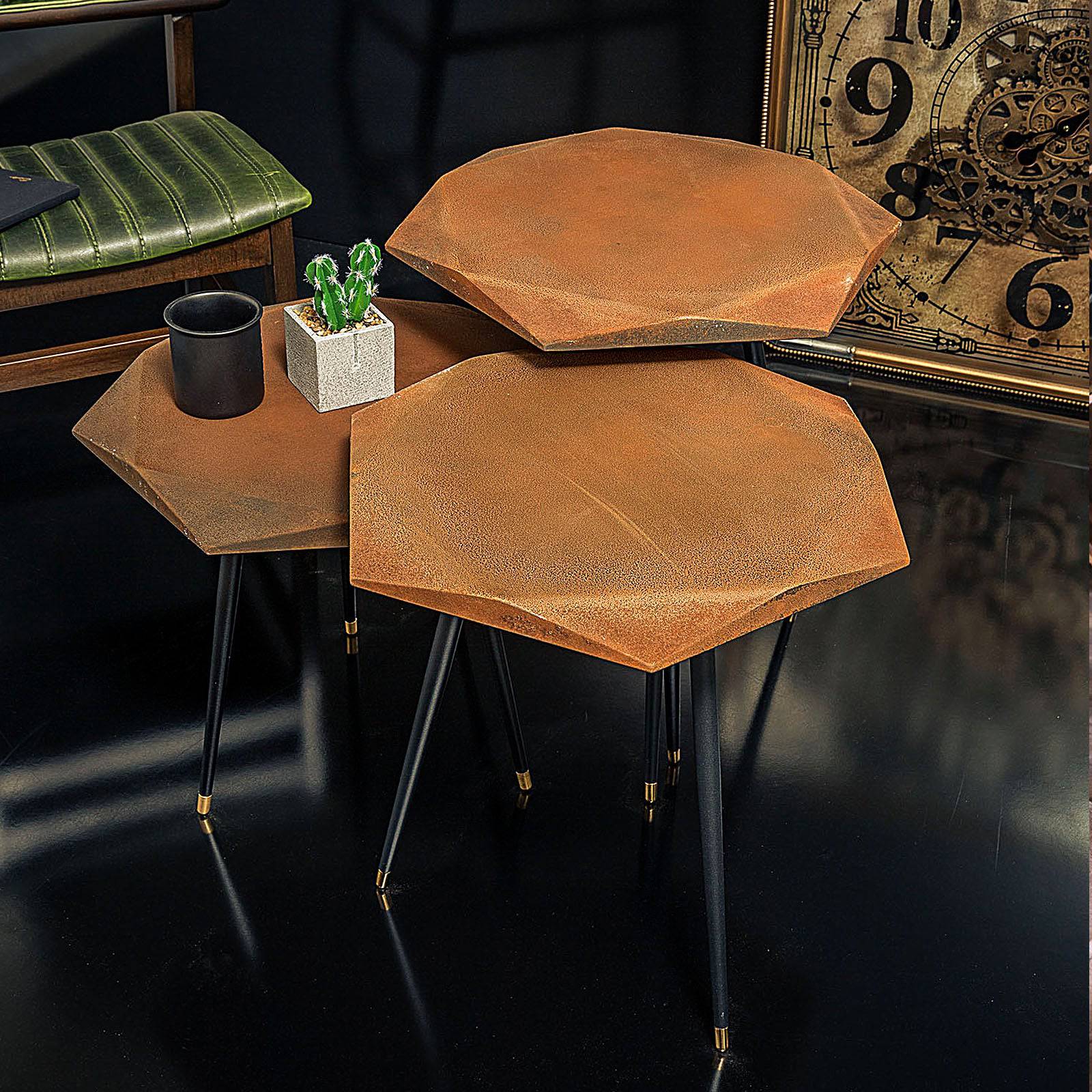 Set Of 3 Virus Tables Rusty -  Side Tables | مجموعة من 3 طاولات فايروس - ebarza Furniture UAE | Shop Modern Furniture in Abu Dhabi & Dubai - مفروشات ايبازرا في الامارات | تسوق اثاث عصري وديكورات مميزة في دبي وابوظبي