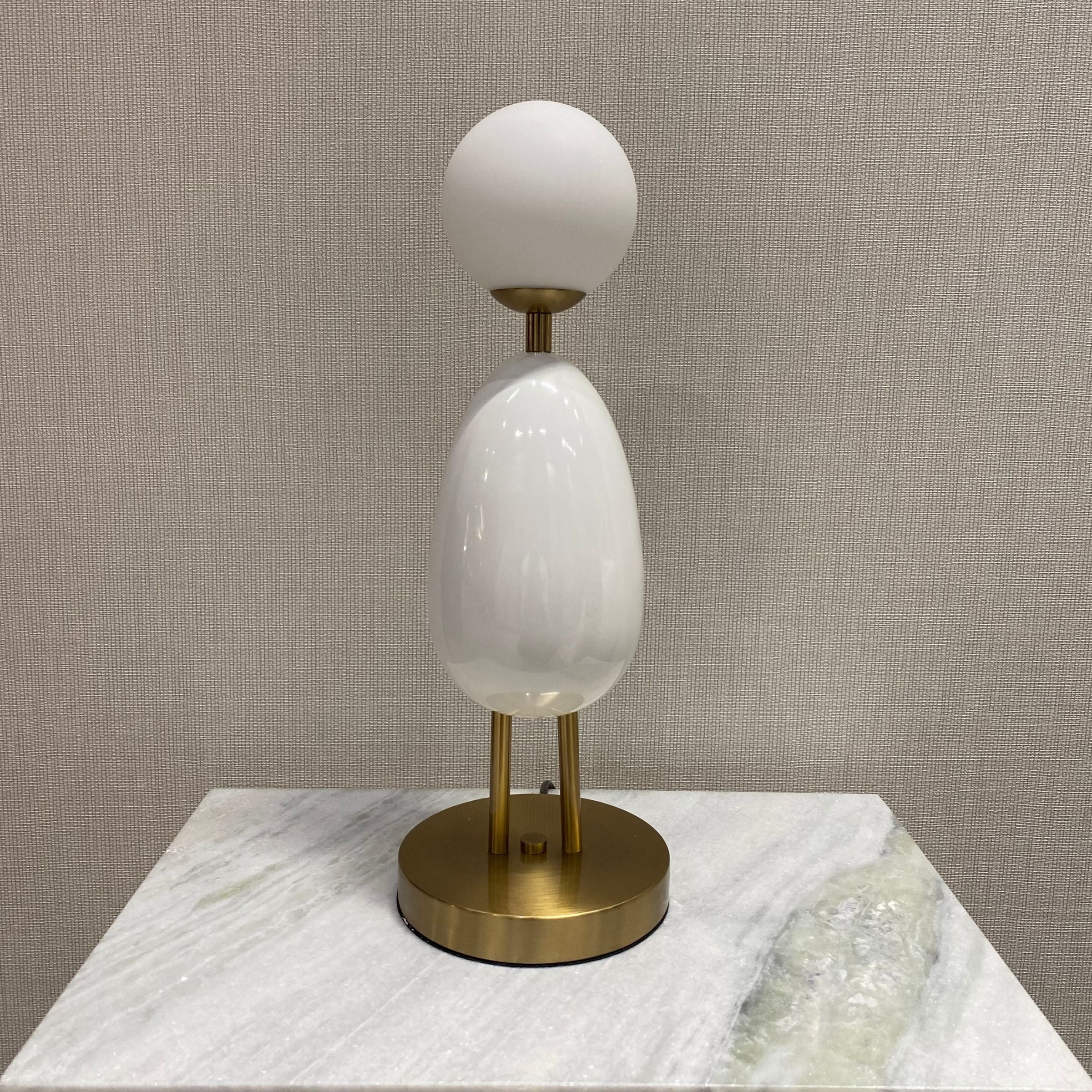 Display Item - Table Lamp White CY-LTD-1011-W Nakheel -  DISPLAY ITEM - ebarza Furniture UAE | Shop Modern Furniture in Abu Dhabi & Dubai - مفروشات ايبازرا في الامارات | تسوق اثاث عصري وديكورات مميزة في دبي وابوظبي