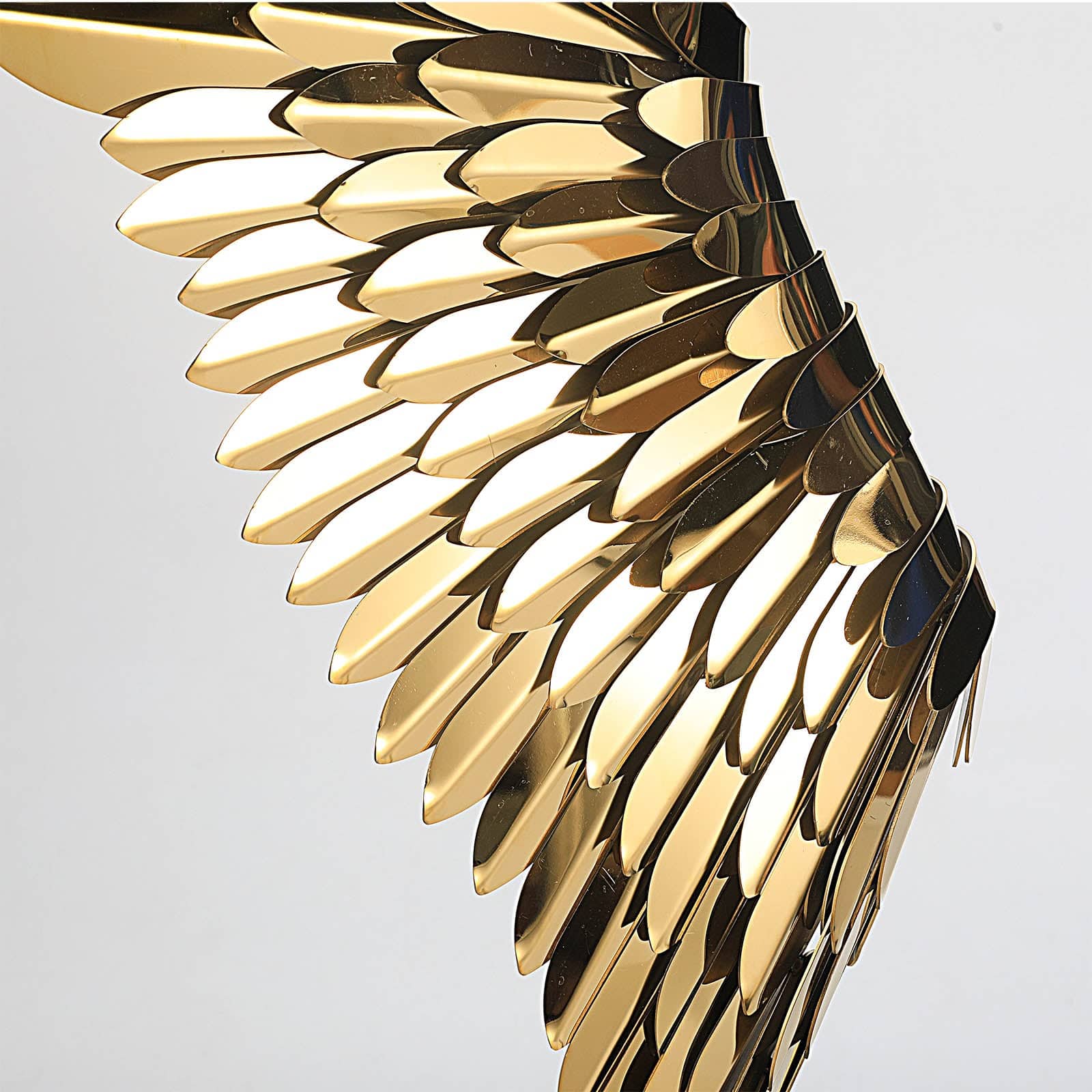 The Golden Wing Handcrafted Stainless Steel Table Artwork B0079 -  Artwork | عمل فنية مصنوعة يدويًا من الفولاذ المقاوم للصدأ بعنوان الجناح الذهبي - ebarza Furniture UAE | Shop Modern Furniture in Abu Dhabi & Dubai - مفروشات ايبازرا في الامارات | تسوق اثاث عصري وديكورات مميزة في دبي وابوظبي