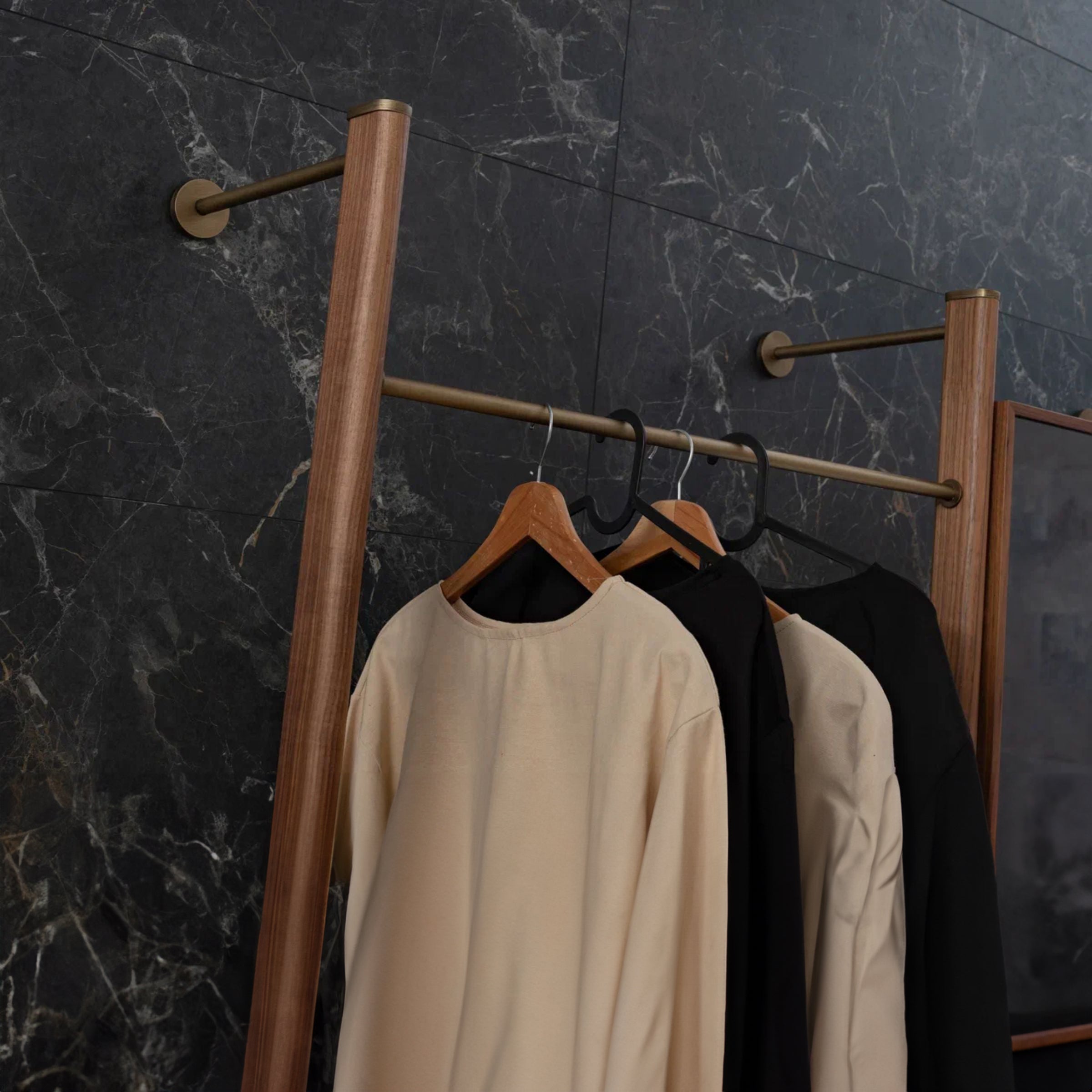 Wagon Walnut STAND MIRROR MODULE-Walnut -  Mirrors - ebarza Furniture UAE | Shop Modern Furniture in Abu Dhabi & Dubai - مفروشات ايبازرا في الامارات | تسوق اثاث عصري وديكورات مميزة في دبي وابوظبي