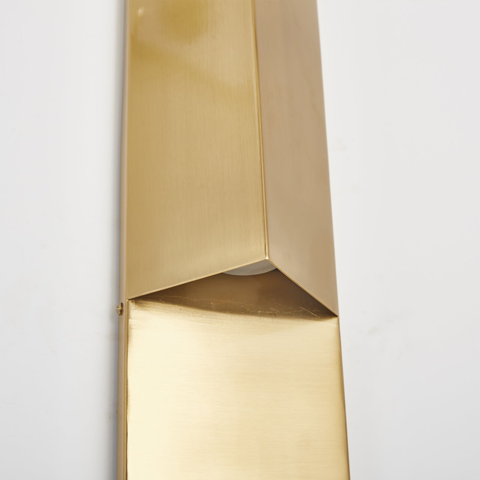 Wall Lamps CY-BD-1024 -  Wall Lamps - ebarza Furniture UAE | Shop Modern Furniture in Abu Dhabi & Dubai - مفروشات ايبازرا في الامارات | تسوق اثاث عصري وديكورات مميزة في دبي وابوظبي