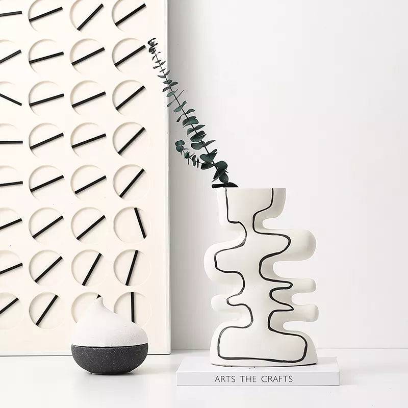 Pre-order 75 Days Delivery - White Ceramic Vase With Black Hand Painted Detail-B Fa-D22097B -  Vases | اطلب مسبقًا التسليم خلال 90 يومًا - مزهرية سيراميك 37 سم - شامبين - ebarza Furniture UAE | Shop Modern Furniture in Abu Dhabi & Dubai - مفروشات ايبازرا في الامارات | تسوق اثاث عصري وديكورات مميزة في دبي وابوظبي