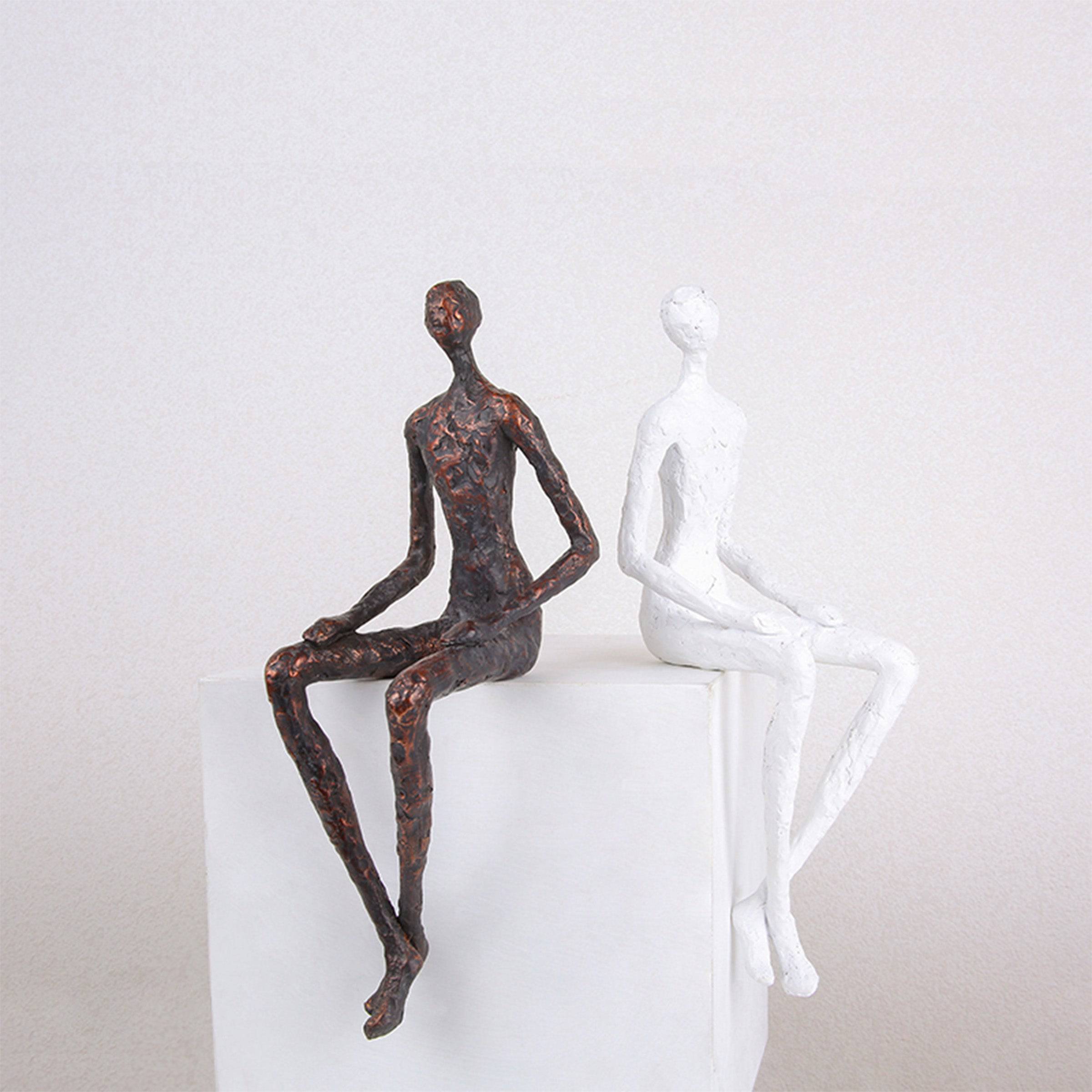 White Figure Resin  Decoration Fa-Sz2033B -  Home Decor Figurines | ديكور راتنج أبيض الشكل - ebarza Furniture UAE | Shop Modern Furniture in Abu Dhabi & Dubai - مفروشات ايبازرا في الامارات | تسوق اثاث عصري وديكورات مميزة في دبي وابوظبي