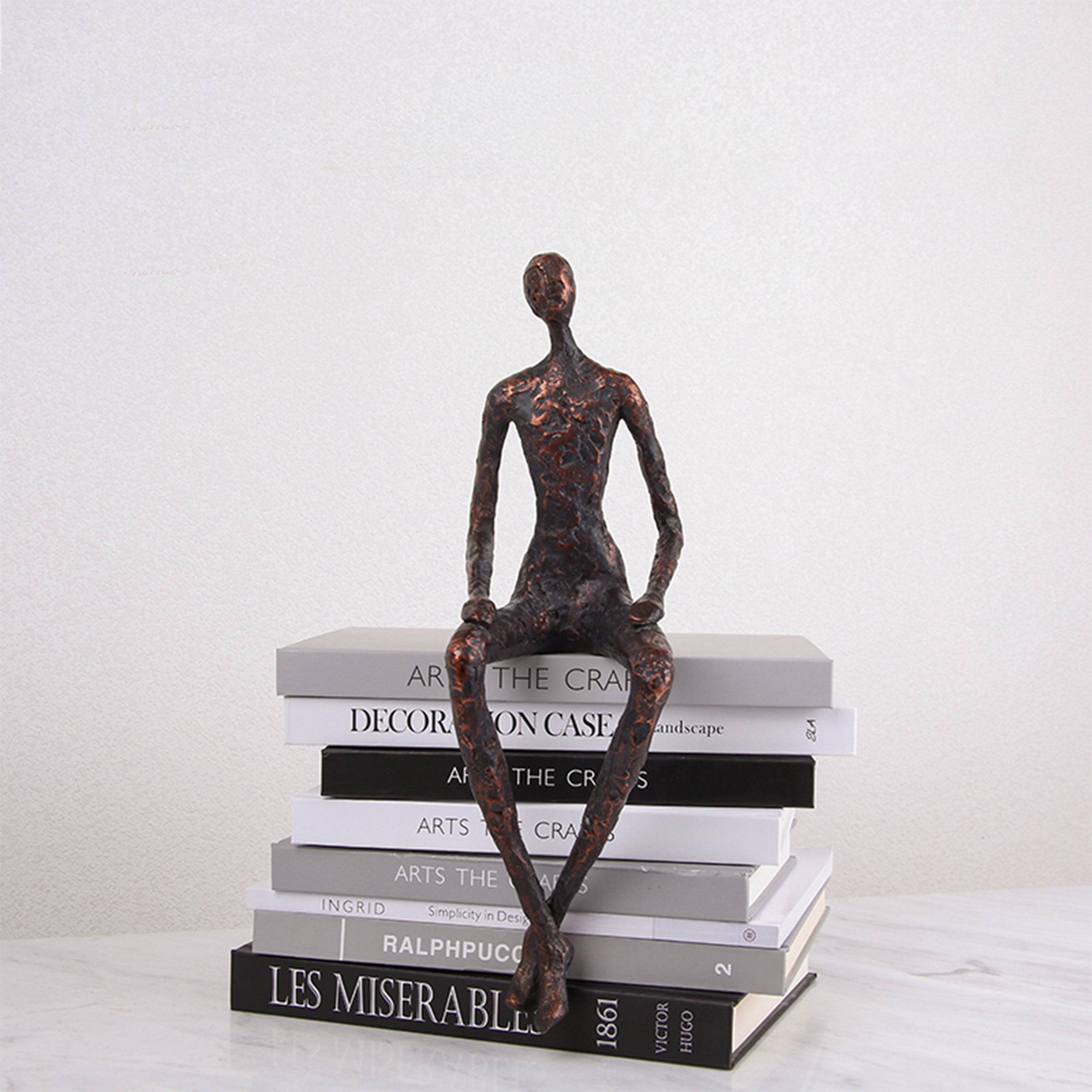 White Figure Resin  Decoration Fa-Sz2033B -  Home Decor Figurines | ديكور راتنج أبيض الشكل - ebarza Furniture UAE | Shop Modern Furniture in Abu Dhabi & Dubai - مفروشات ايبازرا في الامارات | تسوق اثاث عصري وديكورات مميزة في دبي وابوظبي