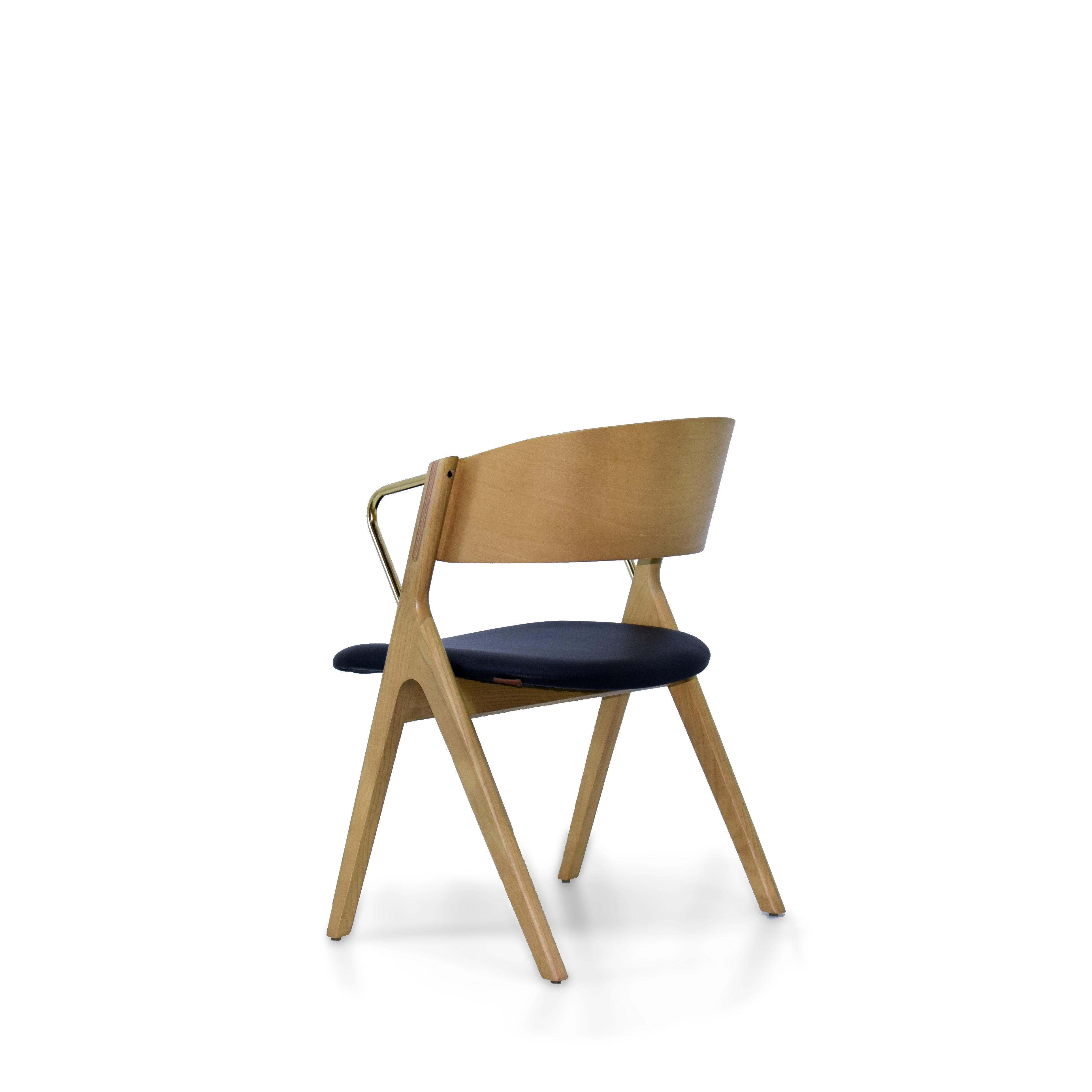 Wien Chair Sanc-901 -  Chairs | كرسي واين - ebarza Furniture UAE | Shop Modern Furniture in Abu Dhabi & Dubai - مفروشات ايبازرا في الامارات | تسوق اثاث عصري وديكورات مميزة في دبي وابوظبي