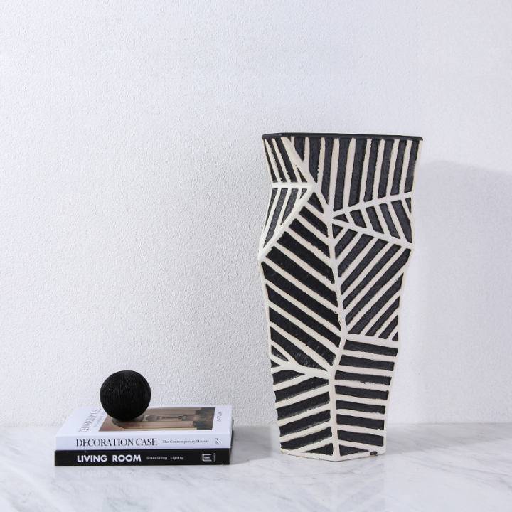 Zebra Hand Grinding Vase -A Fa-D21045A -  Vases | مزهرية طحن يدوية على لون حمار وحشي - ebarza Furniture UAE | Shop Modern Furniture in Abu Dhabi & Dubai - مفروشات ايبازرا في الامارات | تسوق اثاث عصري وديكورات مميزة في دبي وابوظبي