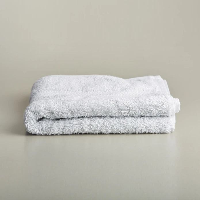 30X50 Charm Exclusive Towel 200.16.01.0142 -  Towels - ebarza Furniture UAE | Shop Modern Furniture in Abu Dhabi & Dubai - مفروشات ايبازرا في الامارات | تسوق اثاث عصري وديكورات مميزة في دبي وابوظبي