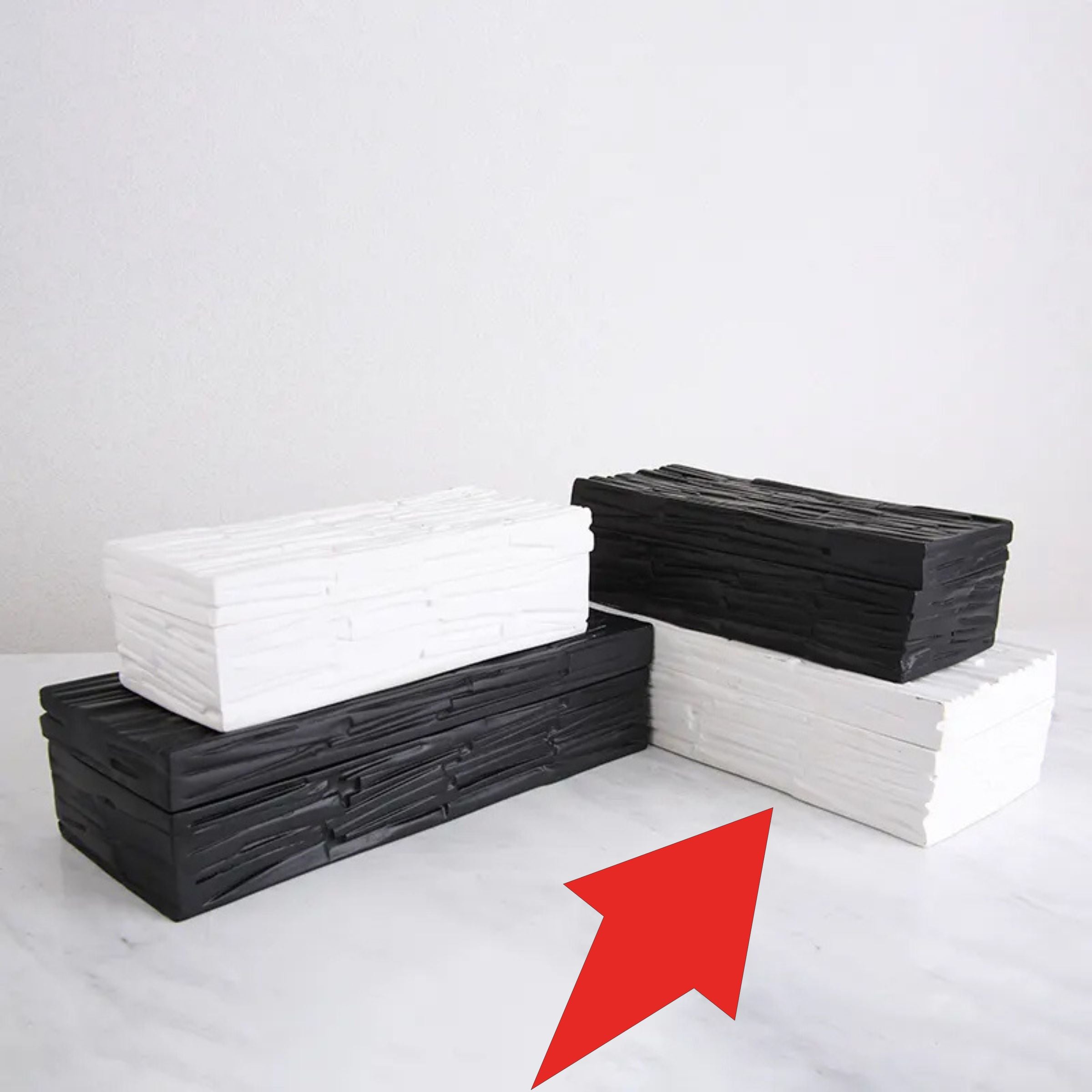 White Resin Decorative Box-A Fc-Sz2022A -  Decorative Boxes | صندوق ديكور من الراتينج الأبيض - ebarza Furniture UAE | Shop Modern Furniture in Abu Dhabi & Dubai - مفروشات ايبازرا في الامارات | تسوق اثاث عصري وديكورات مميزة في دبي وابوظبي