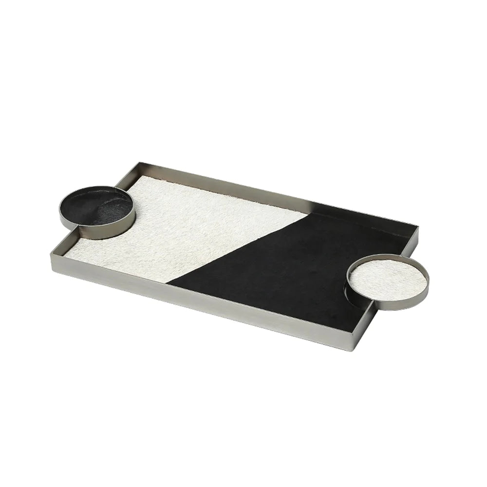 Black & White Leather Tray With Metal Detail Fd-W22009 -  Trays | صينية جلد أبيض وأسود بتفاصيل معدنية - ebarza Furniture UAE | Shop Modern Furniture in Abu Dhabi & Dubai - مفروشات ايبازرا في الامارات | تسوق اثاث عصري وديكورات مميزة في دبي وابوظبي