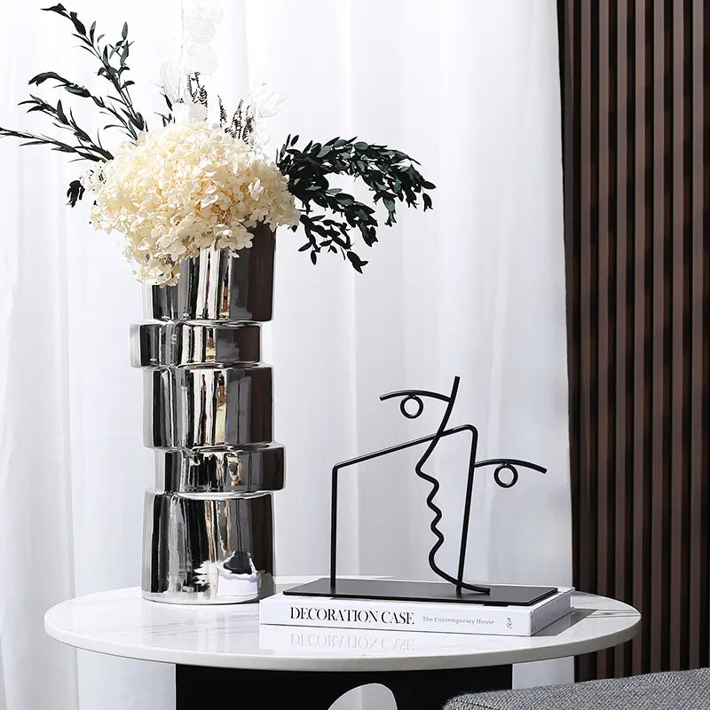 Black Metal Linear Sculpture Fc-W2117C -  Home Decor Figurines | ديكور معدني الخطي الأسود - ebarza Furniture UAE | Shop Modern Furniture in Abu Dhabi & Dubai - مفروشات ايبازرا في الامارات | تسوق اثاث عصري وديكورات مميزة في دبي وابوظبي