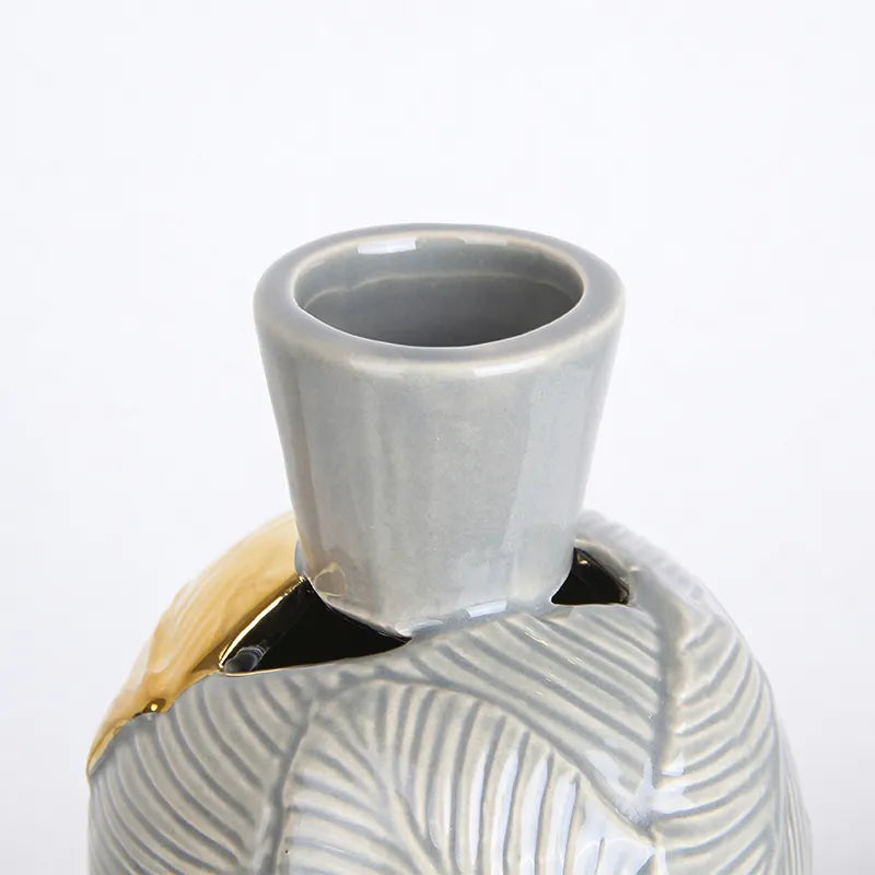 Handmade Decorative Vase Fa-D2007A -  Vases - ebarza Furniture UAE | Shop Modern Furniture in Abu Dhabi & Dubai - مفروشات ايبازرا في الامارات | تسوق اثاث عصري وديكورات مميزة في دبي وابوظبي