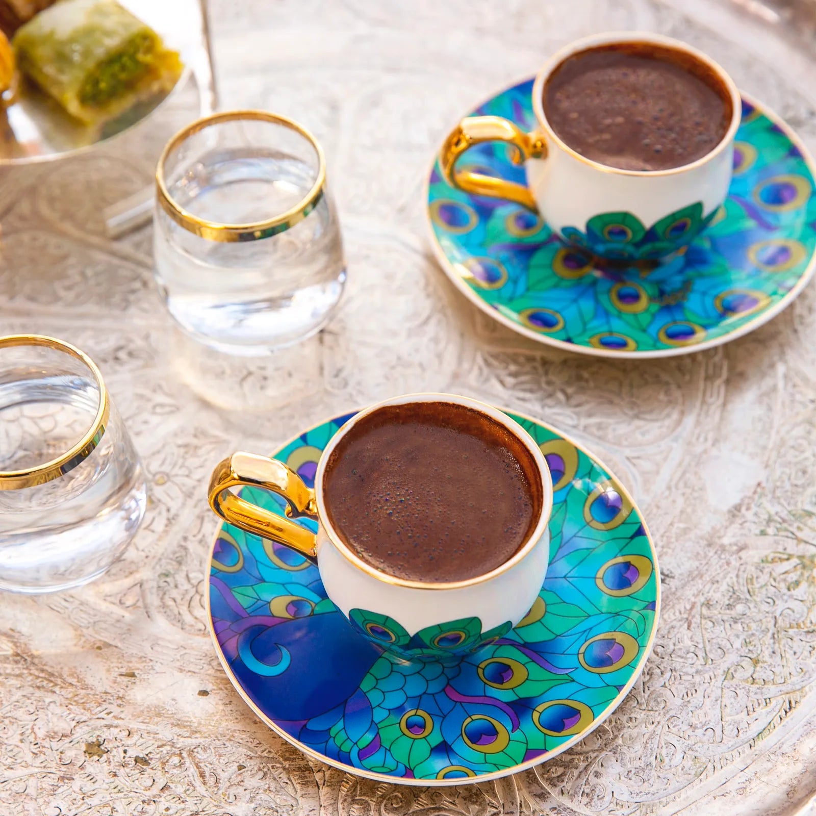 Karaca X Çırağan Palace Shop Set Of 2 Coffee Cups 90 Ml 153.03.06.7550 -  Coffee Sets | طقم فناجين قهوة كاراجا اكس سيراجان بالاس ، 90 مل - ebarza Furniture UAE | Shop Modern Furniture in Abu Dhabi & Dubai - مفروشات ايبازرا في الامارات | تسوق اثاث عصري وديكورات مميزة في دبي وابوظبي