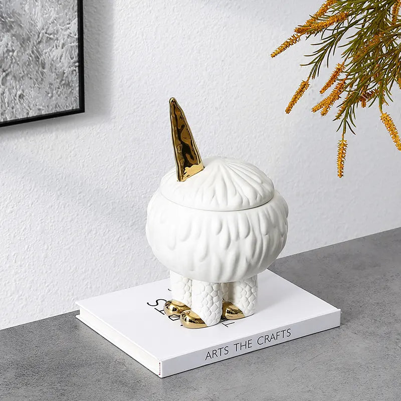 Black Horn Decoration -B Fa-D21075B -  Vases - ebarza Furniture UAE | Shop Modern Furniture in Abu Dhabi & Dubai - مفروشات ايبازرا في الامارات | تسوق اثاث عصري وديكورات مميزة في دبي وابوظبي