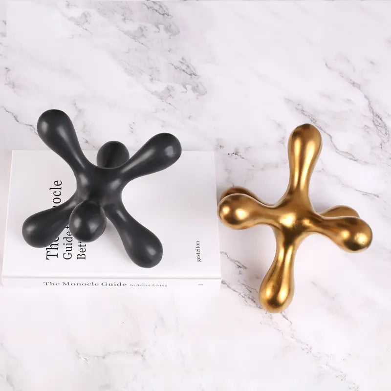 Golden Hexagonal Decoration - B Fa-D2021B -  Home Decor Figurines - ebarza Furniture UAE | Shop Modern Furniture in Abu Dhabi & Dubai - مفروشات ايبازرا في الامارات | تسوق اثاث عصري وديكورات مميزة في دبي وابوظبي