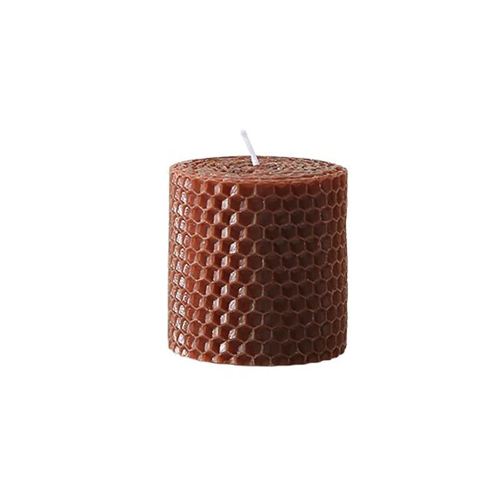 Honeycomb Pattern Candle - Small Fc-Ftj032C -  Candles - ebarza Furniture UAE | Shop Modern Furniture in Abu Dhabi & Dubai - مفروشات ايبازرا في الامارات | تسوق اثاث عصري وديكورات مميزة في دبي وابوظبي