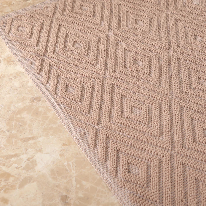 Karaca Home Kelly Esta Beige Doormat 200.21.01.0248 -  Bath Mats - ebarza Furniture UAE | Shop Modern Furniture in Abu Dhabi & Dubai - مفروشات ايبازرا في الامارات | تسوق اثاث عصري وديكورات مميزة في دبي وابوظبي