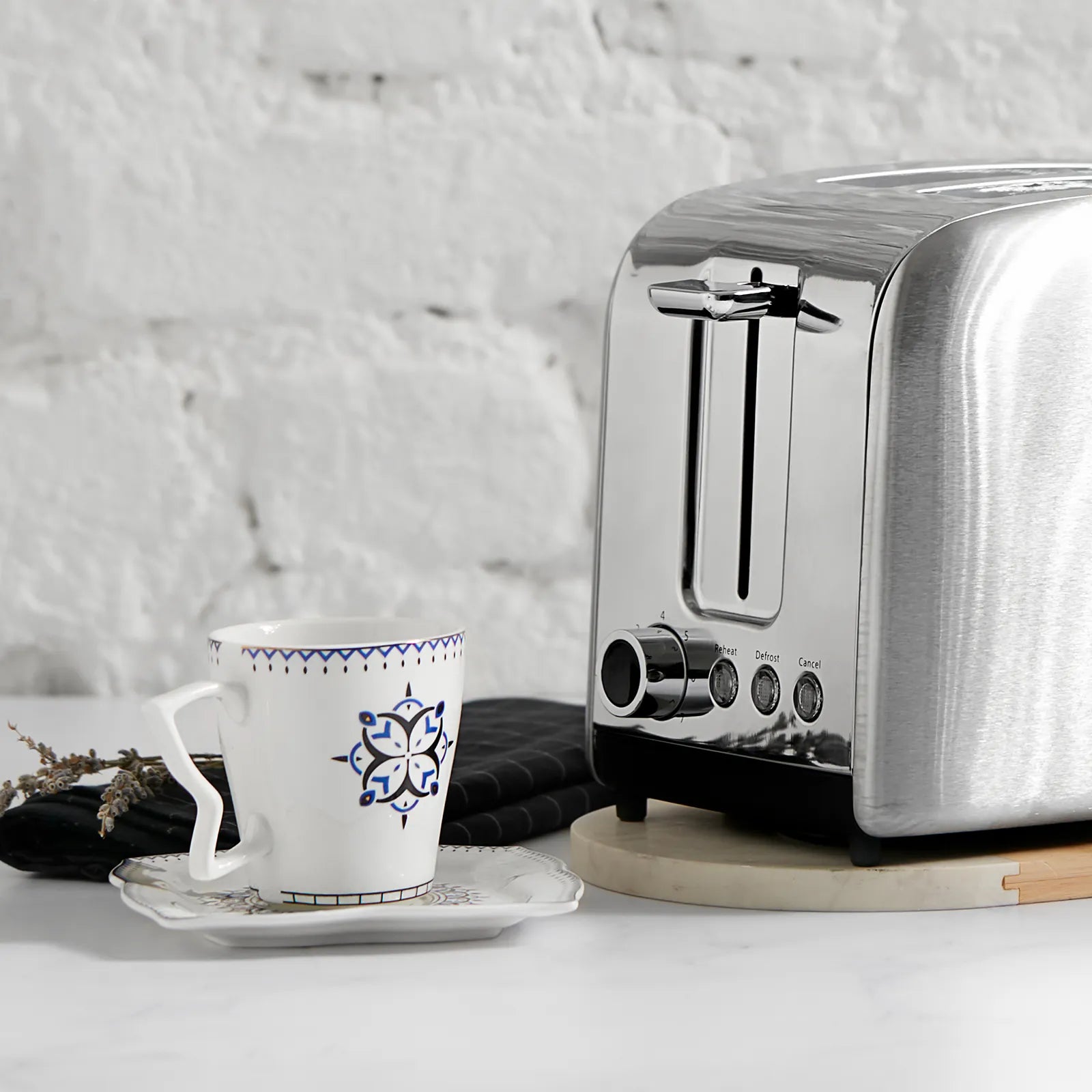 Karaca Inox Toaster 8501 153.01.06.4966 -  Kitchen Appliances - ebarza Furniture UAE | Shop Modern Furniture in Abu Dhabi & Dubai - مفروشات ايبازرا في الامارات | تسوق اثاث عصري وديكورات مميزة في دبي وابوظبي