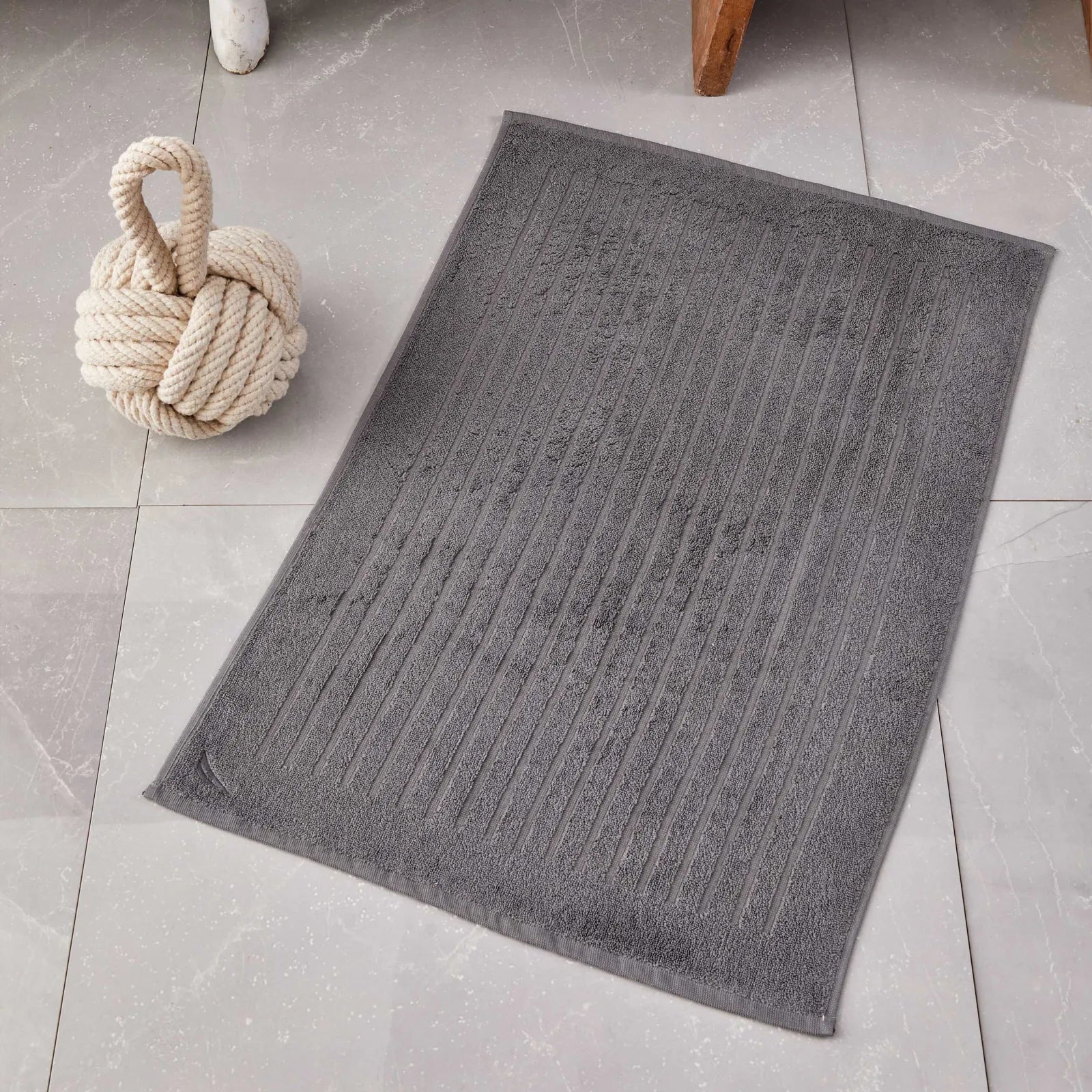Karaca Nautica Home Bow Anthracite Foot Towel 180.01.01.0684 -  Bath Mats - ebarza Furniture UAE | Shop Modern Furniture in Abu Dhabi & Dubai - مفروشات ايبازرا في الامارات | تسوق اثاث عصري وديكورات مميزة في دبي وابوظبي