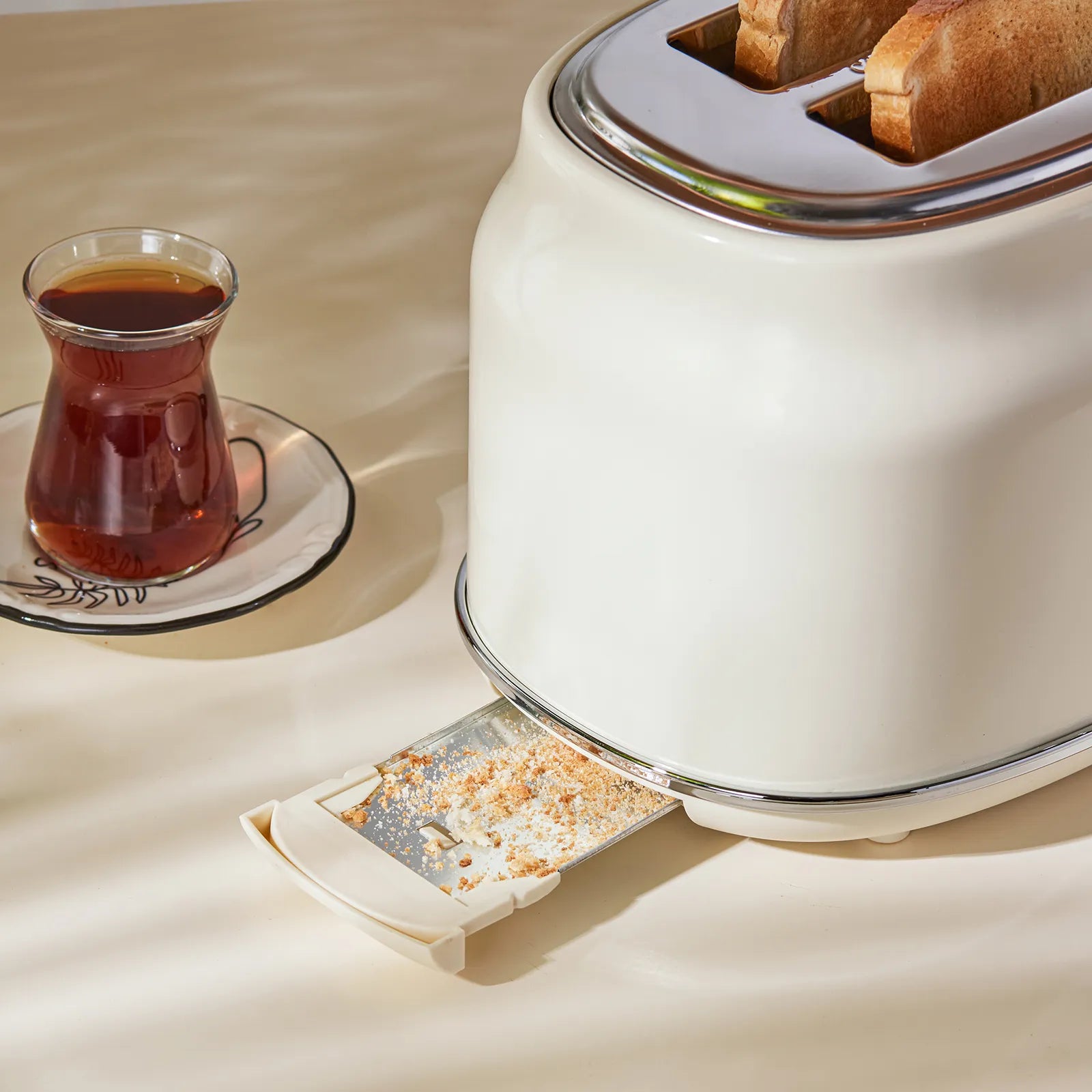Karaca Retro Toaster Cream 153.03.06.5141 -  Kitchen Appliances - ebarza Furniture UAE | Shop Modern Furniture in Abu Dhabi & Dubai - مفروشات ايبازرا في الامارات | تسوق اثاث عصري وديكورات مميزة في دبي وابوظبي