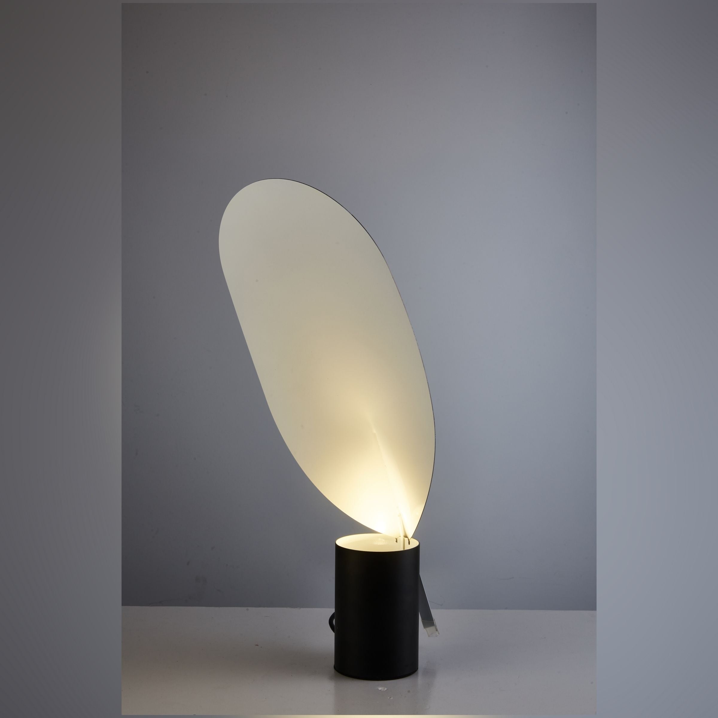 Leafshine Gold Table Lamp CY-LTD-1020-G -  Desk\table Lamps - ebarza Furniture UAE | Shop Modern Furniture in Abu Dhabi & Dubai - مفروشات ايبازرا في الامارات | تسوق اثاث عصري وديكورات مميزة في دبي وابوظبي