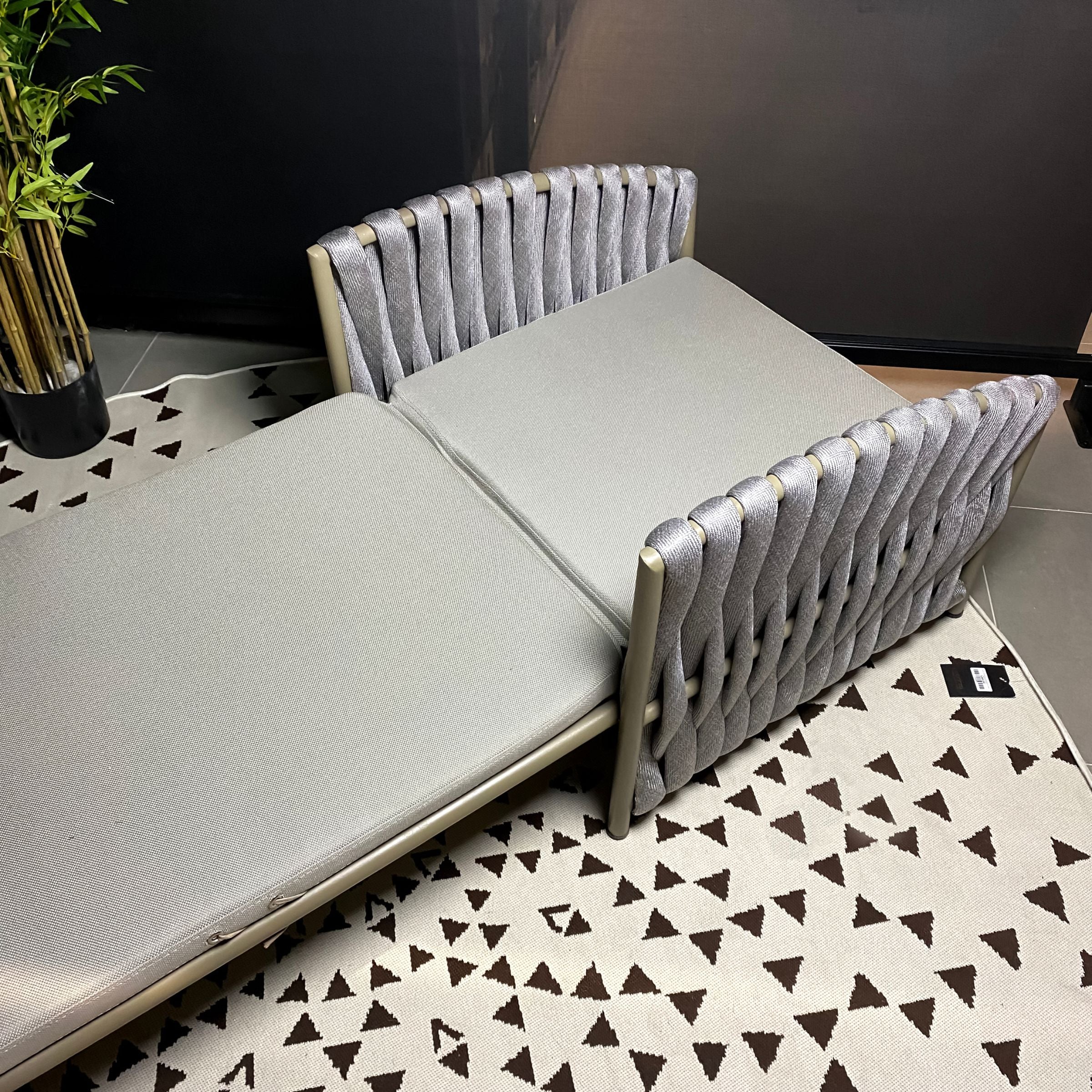 Maroc Outdoor Sunbed Mrcsb-Sanc504 -  Sunloungers - ebarza Furniture UAE | Shop Modern Furniture in Abu Dhabi & Dubai - مفروشات ايبازرا في الامارات | تسوق اثاث عصري وديكورات مميزة في دبي وابوظبي