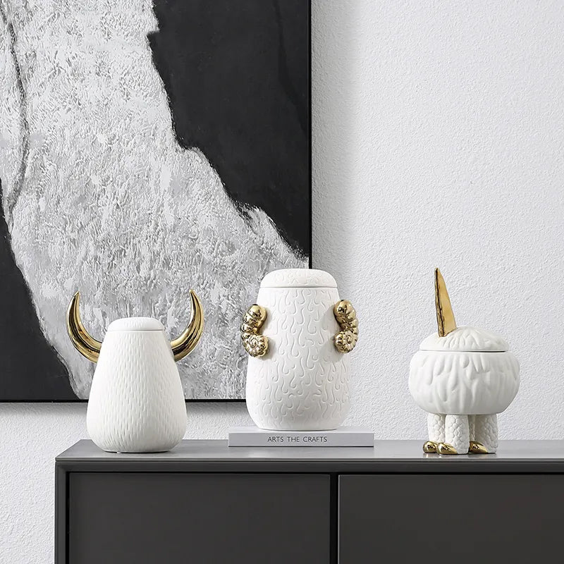 Black Horn Decoration -B Fa-D21075B -  Vases | ديكور القرن الأسود - ebarza Furniture UAE | Shop Modern Furniture in Abu Dhabi & Dubai - مفروشات ايبازرا في الامارات | تسوق اثاث عصري وديكورات مميزة في دبي وابوظبي